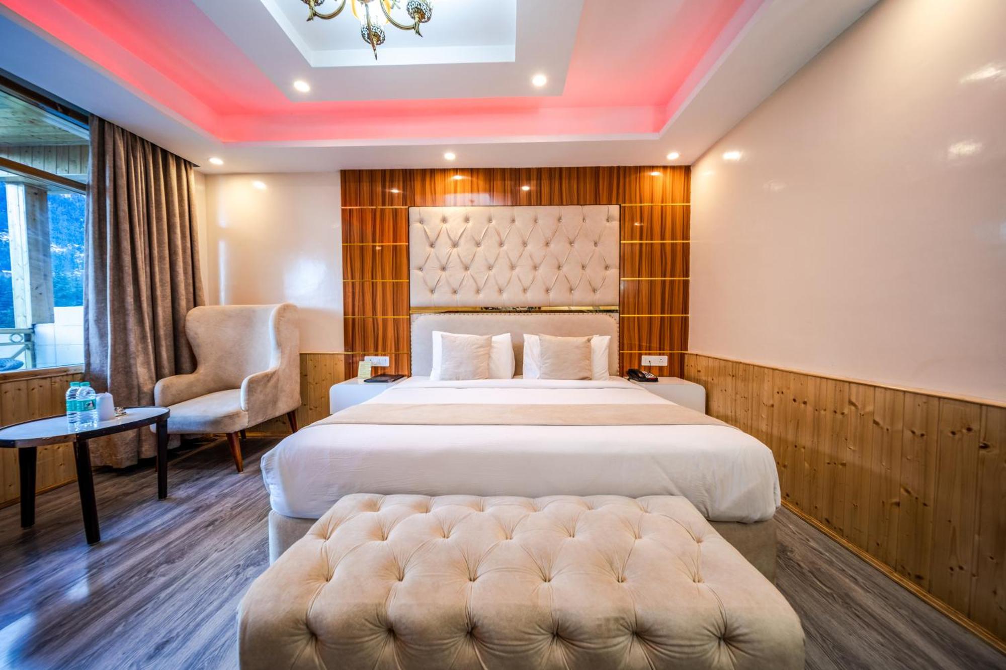 West Western Resort Manali #Neartomallroad #Gym #Lawn #Playingzone #Pooltable #Kidsfriendly #Mountainview #Tabletennis #Familyfriendly #Privateparking Exterior foto